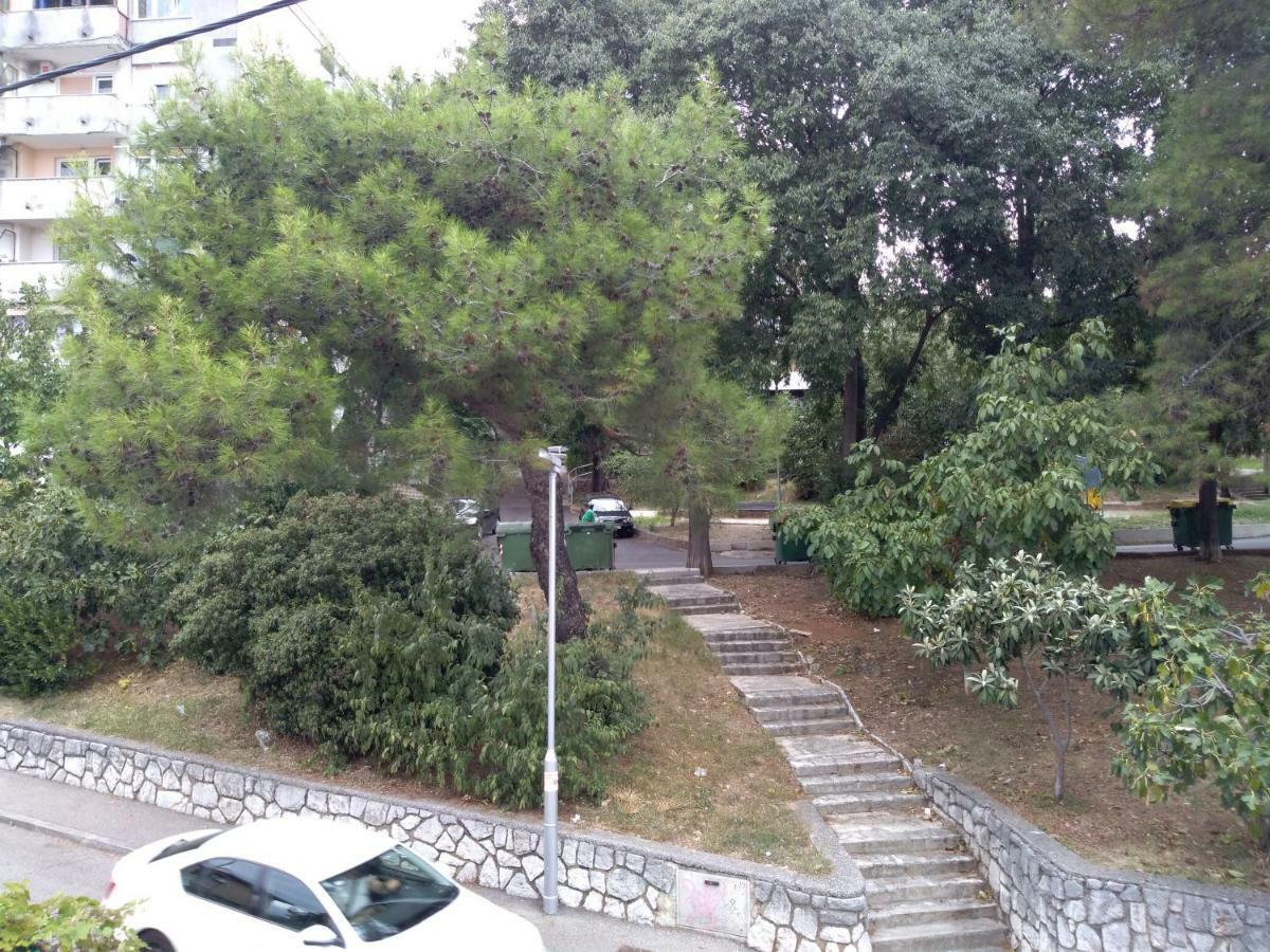 Apartment Giardino Rijeka Exterior photo